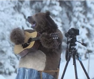 Der Samsung Eco Bear ist begeistert Der Samsung Eco Bear ist begeistert