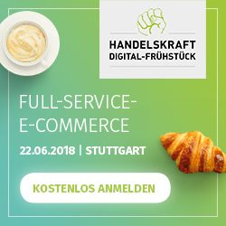 Kaffee und Croissant auf Mint