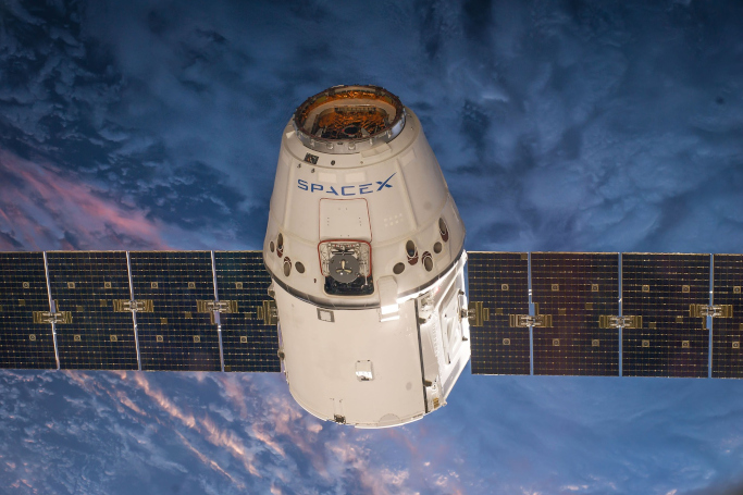 Wird es dank SpaceX bald ein gloables Weltraum-Internet geben?