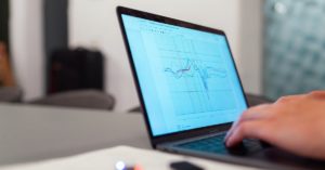 Salesforce Datorama: Wie die Marketing-Intelligence-Plattform den ROI steigert [5 Lesetipps]