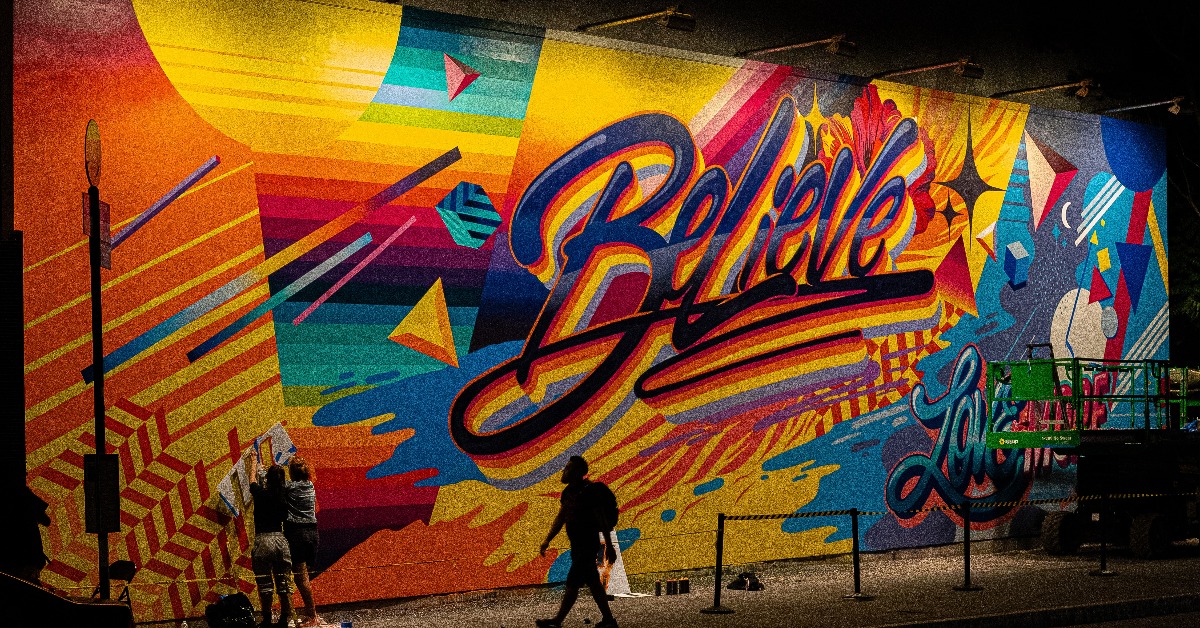 Social Media Sinnfluencer: Wenn die Community zur Glaubensgemeinschaft wird [Netzfund]